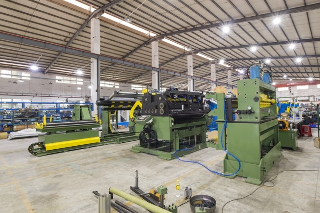 Ứng dụng của Bộ nạp tự động Power Press trong ng&agrave;nh Phụ t&ugrave;ng &ocirc; t&ocirc;