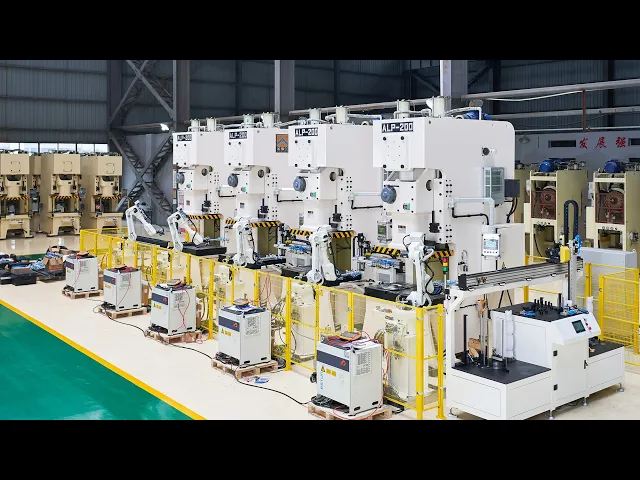 Sản xuất m&aacute;y &eacute;p kim loại tấm lớn